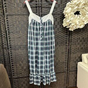 Victoria’s Secret Vintage Tartan Plaid Nightgown Sleepwear Size Medium